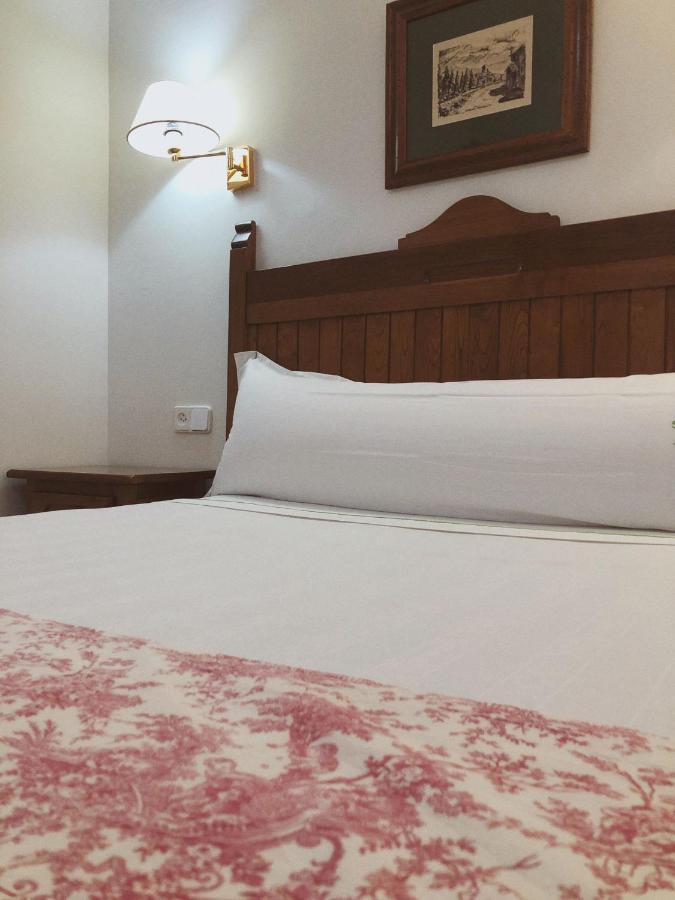 Hotel Rebeco Fuente Dé Zewnętrze zdjęcie