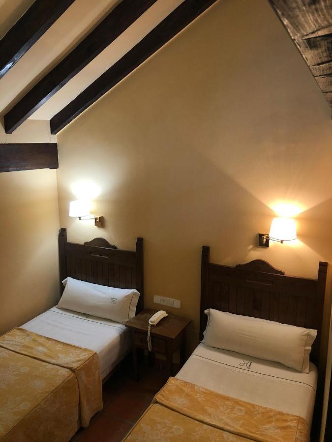 Hotel Rebeco Fuente Dé Zewnętrze zdjęcie