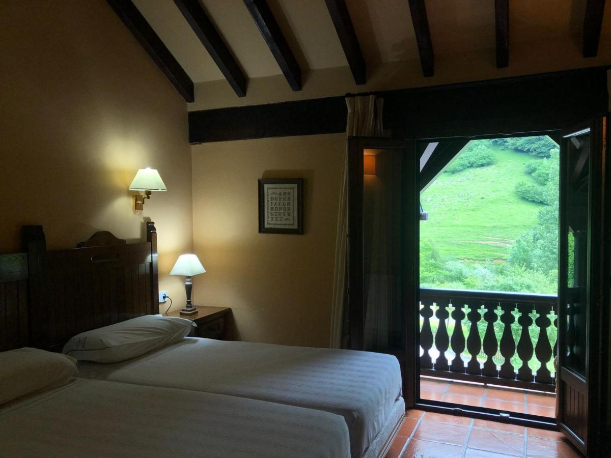 Hotel Rebeco Fuente Dé Zewnętrze zdjęcie