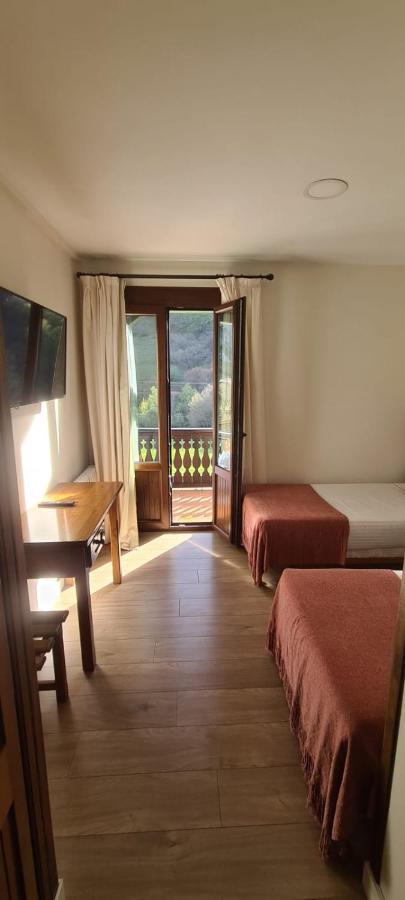 Hotel Rebeco Fuente Dé Zewnętrze zdjęcie
