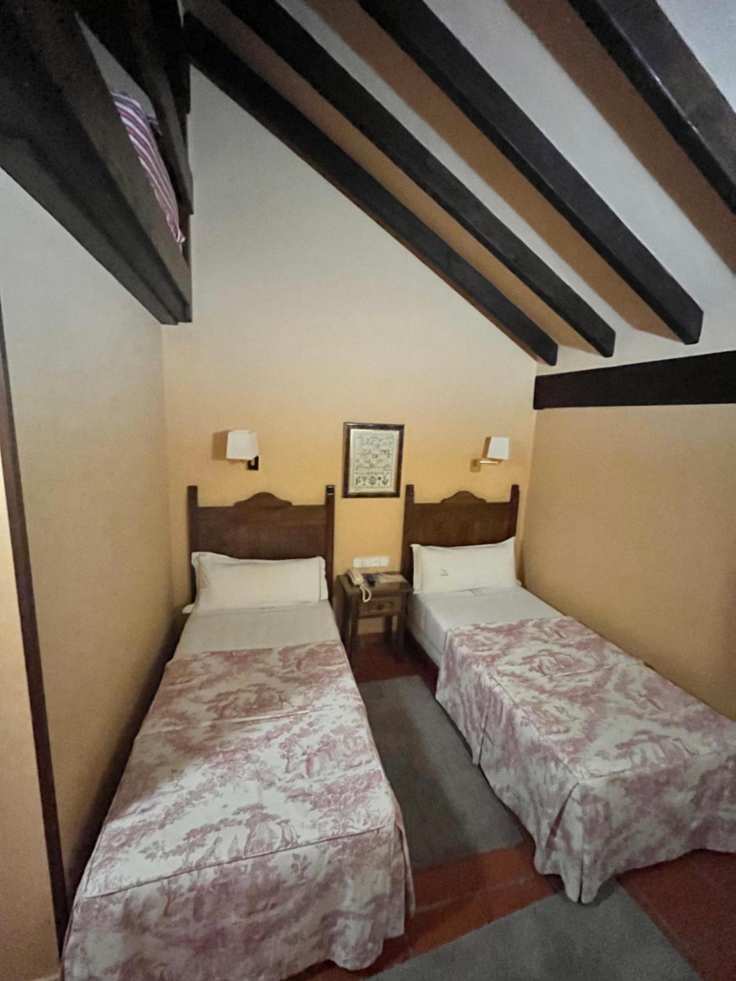 Hotel Rebeco Fuente Dé Zewnętrze zdjęcie